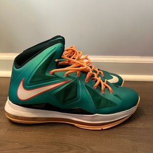 Lebron X Miami Dolphins